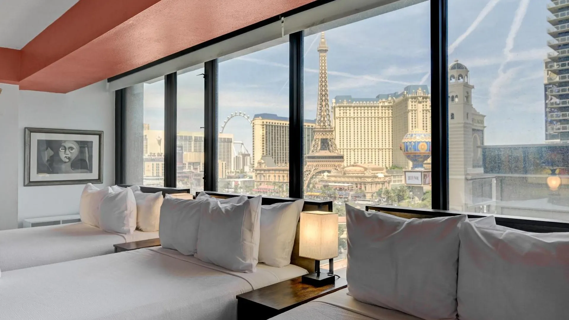 Penthouse With Epic Strip Views - 2Bd & 2Ba - No Resort Fees! Las Vegas