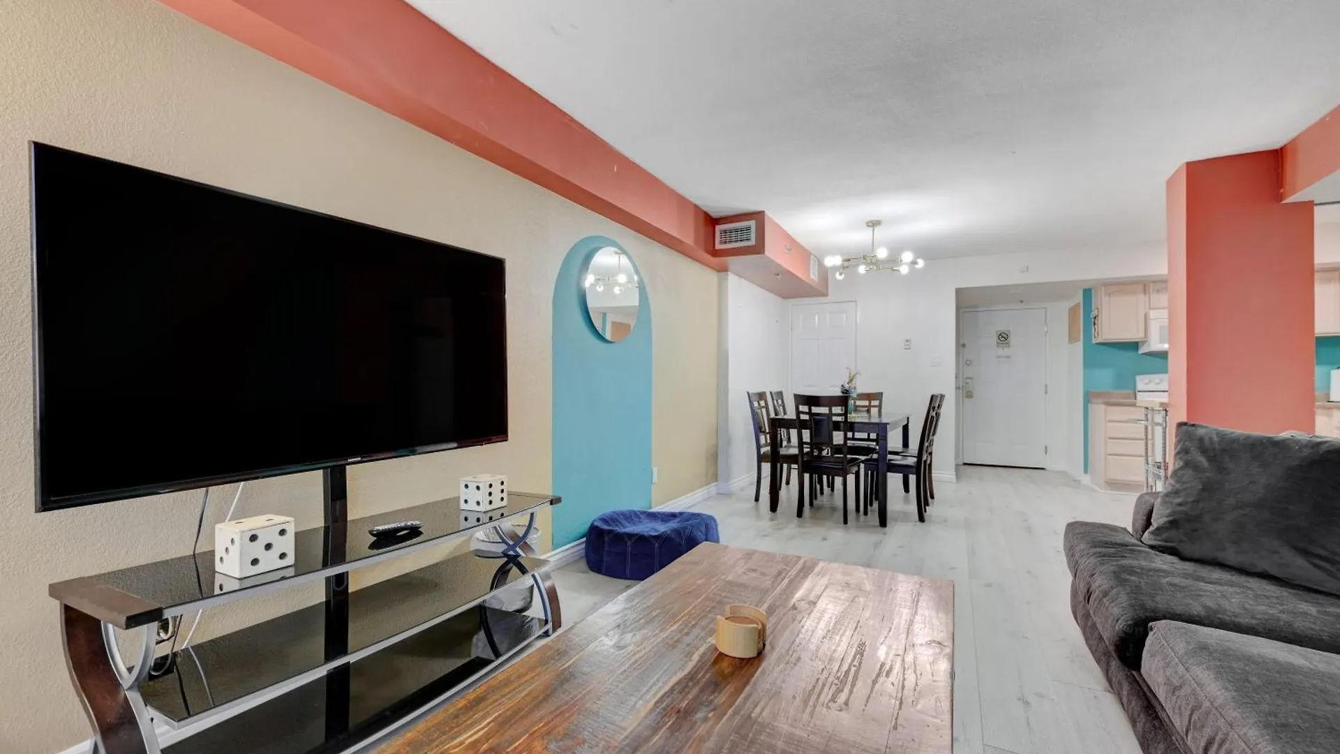 Penthouse With Epic Strip Views - 2Bd & 2Ba - No Resort Fees! Las Vegas 0*,  USA