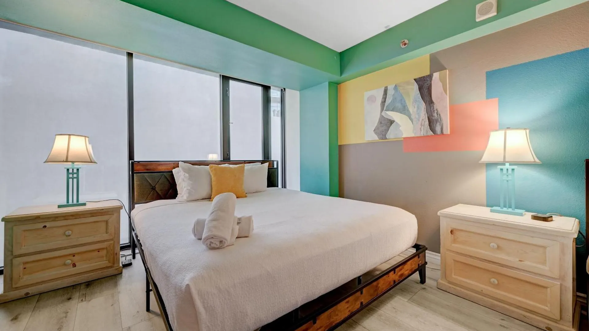 아파트 Penthouse With Epic Strip Views - 2Bd & 2Ba - No Resort Fees! 라스베이거스 미국